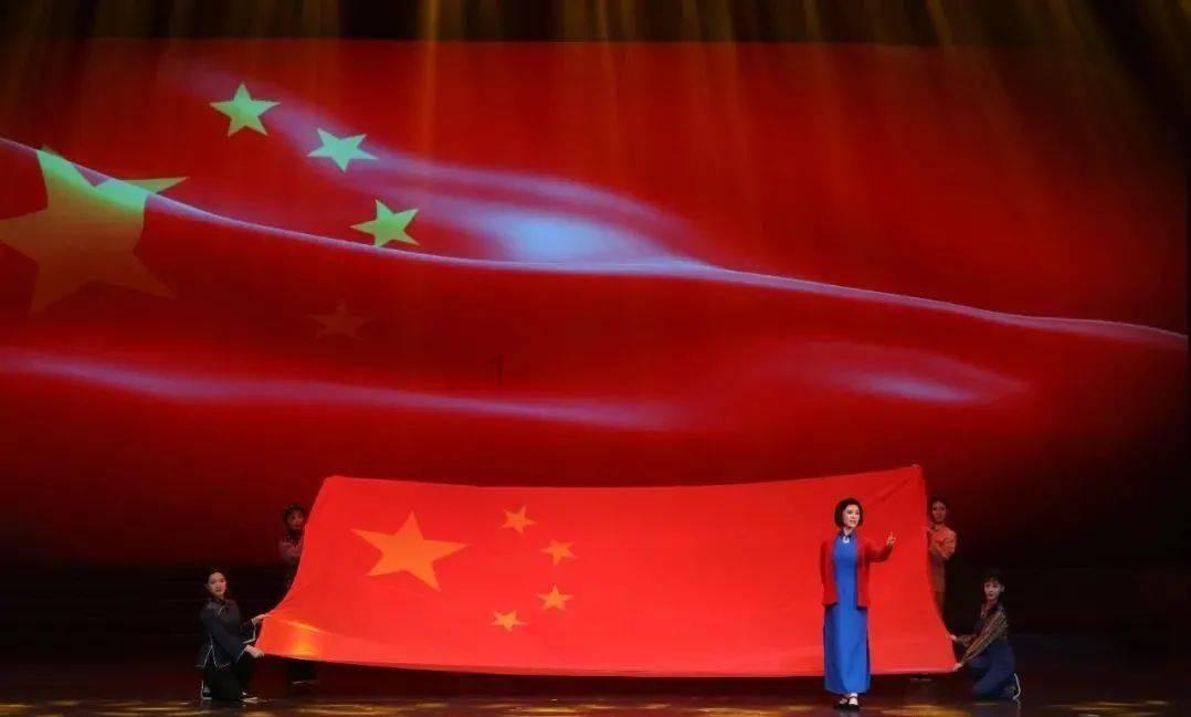 绿茵之巅